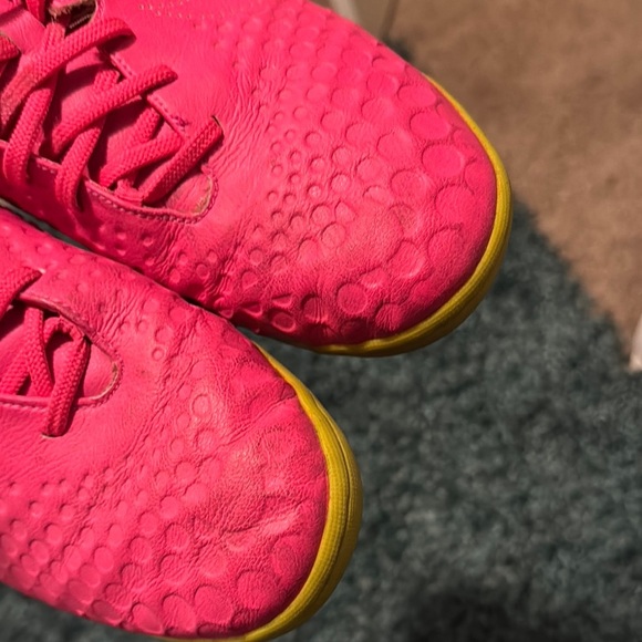 Nike Pink and Yellow Athletic Shoes - Picture 4 of 12